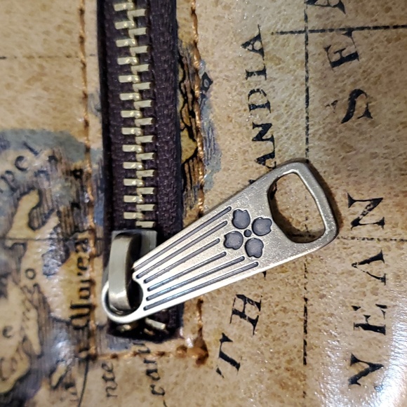 Patricia Nash European Map Elsworth - Picture 9 of 17